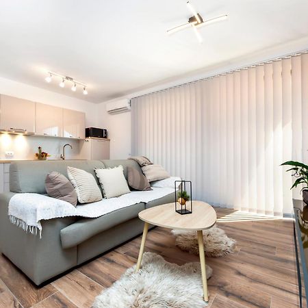 Apartman Lorena Rovinj Exterior foto