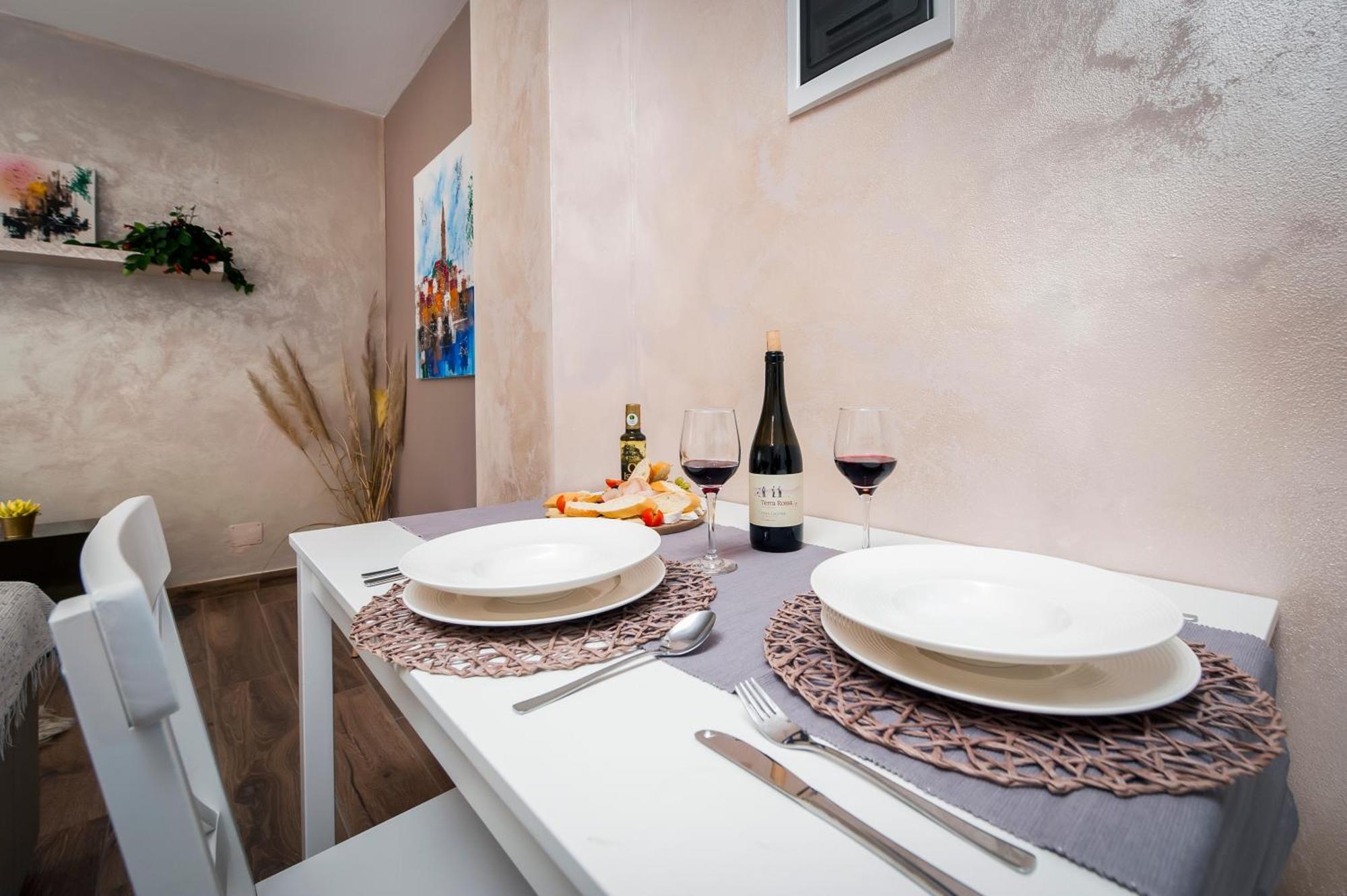 Apartman Lorena Rovinj Exterior foto